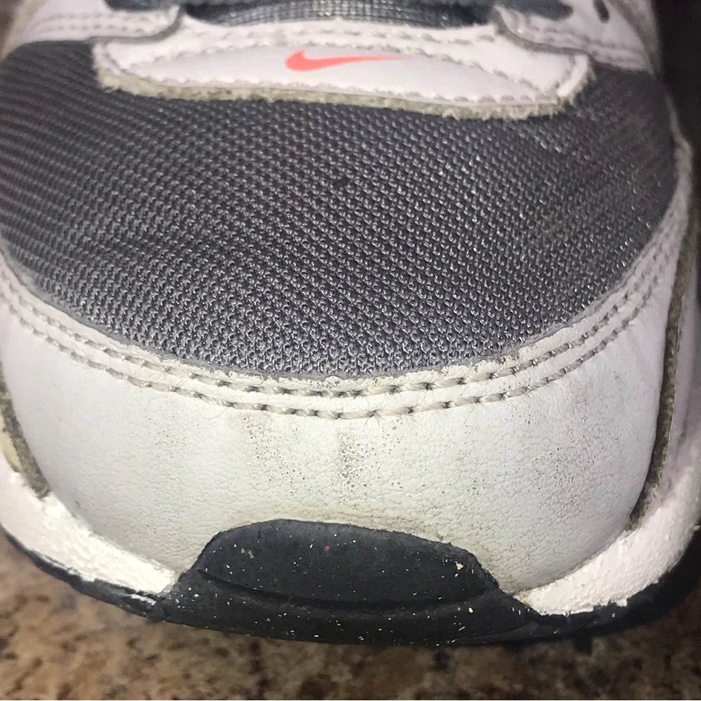 NIKE AIR MAX COMMAND FLEX COOL GREY/PURE PLATINUM Womens SIZE 7.5 844349-001 - Picture 10 of 11